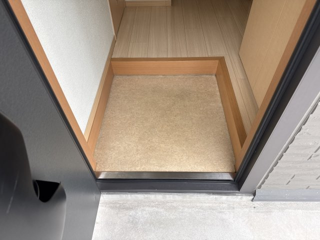 ハーモニーコートの玄関