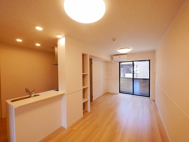 グリーンハイツ加茂Ⅱの居間・リビング|ゆったり過ごせるリビングです