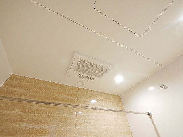 グリーンハイツ加茂Ⅱの設備|浴室乾燥機です