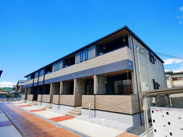 グリーンハイツ加茂Ⅱの外観