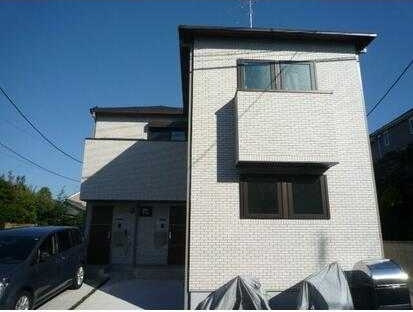 コーリス・ビリーデスの外観