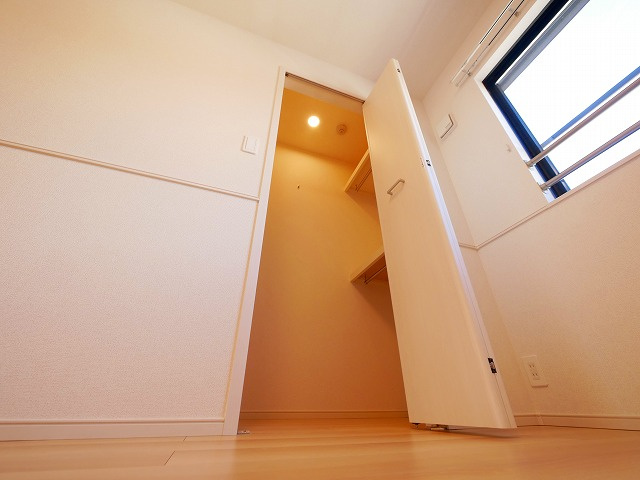 グリーンハイツ加茂Ⅱの収納|大きなものも収納できそうです