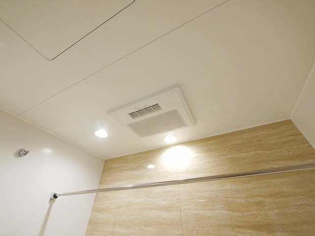 グリーンハイツ加茂Ⅱの設備|浴室乾燥機です