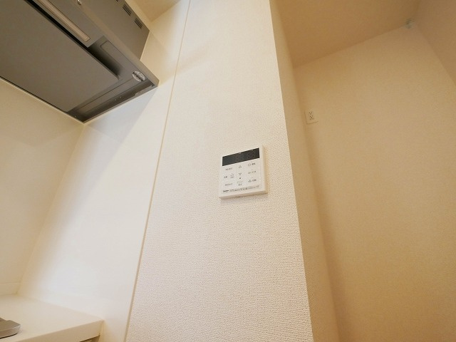 グリーンハイツ加茂Ⅱの設備|給湯器リモコンです