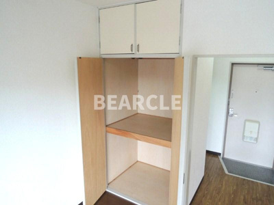【収納】 | フォレスト山科 | たっぷりとした収納スペースです