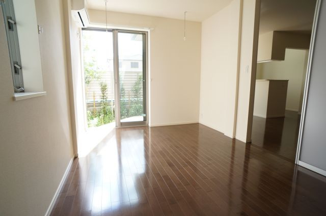 グリーンメゾンの寝室|参考、同建物・同間取りの号室