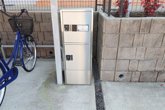 【その他共用部分】 | Lupo | 宅配ボックス