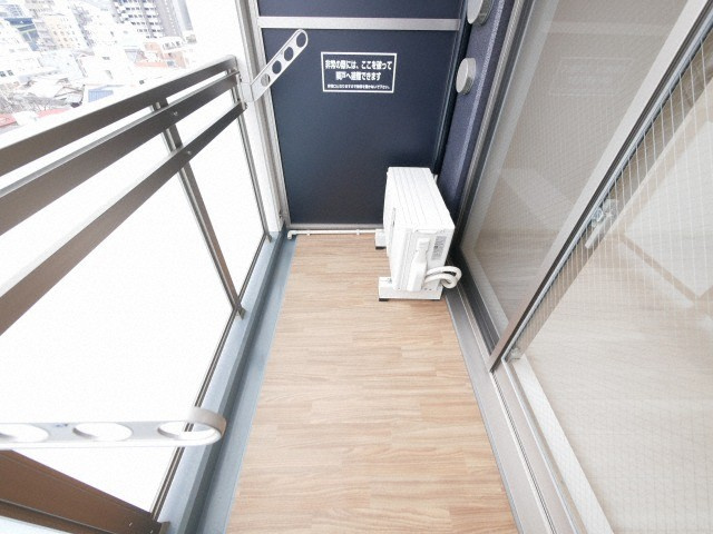 プレサンス長堀通グレイタスのバルコニー