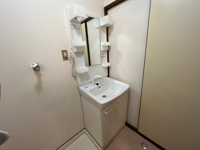 シャトレ２１の独立洗面台