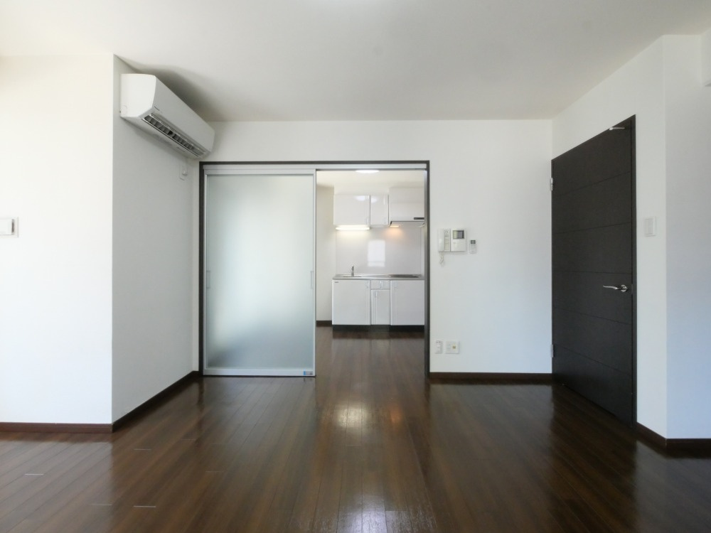 大阪市浪速区敷津西２丁目の賃貸マンションの洋室