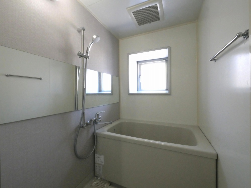 大阪市浪速区敷津西２丁目の賃貸マンションの浴室