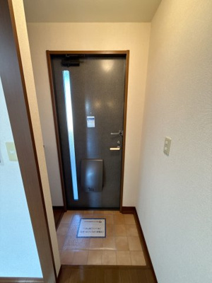 【玄関】 | クレストコート