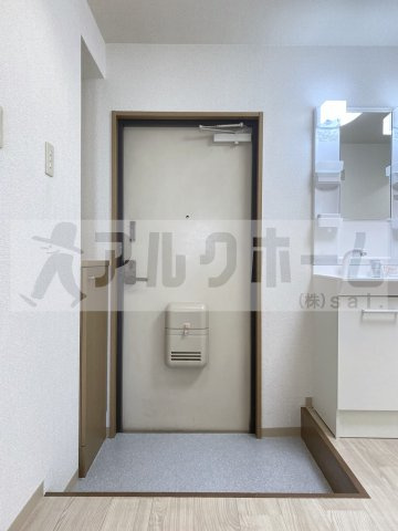 マービーハウス３の玄関