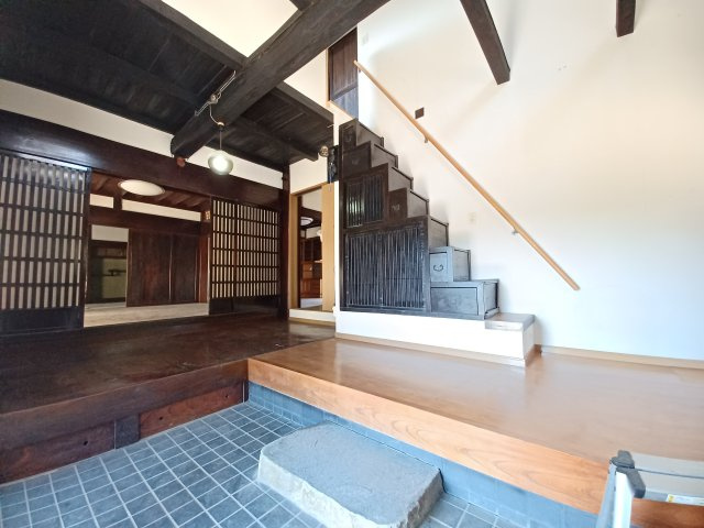 比企郡吉見町大字下細谷 古民家の玄関
