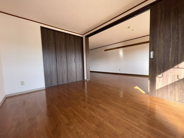 秋川グランドパレスの洋室|6.0帖の洋室