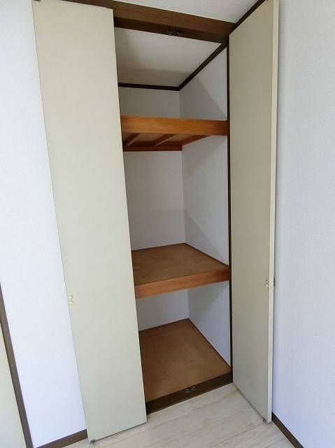 プチハイツの収納