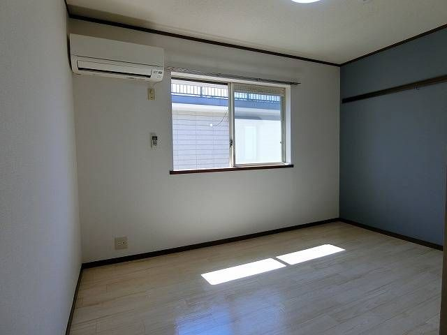 プチハイツの寝室