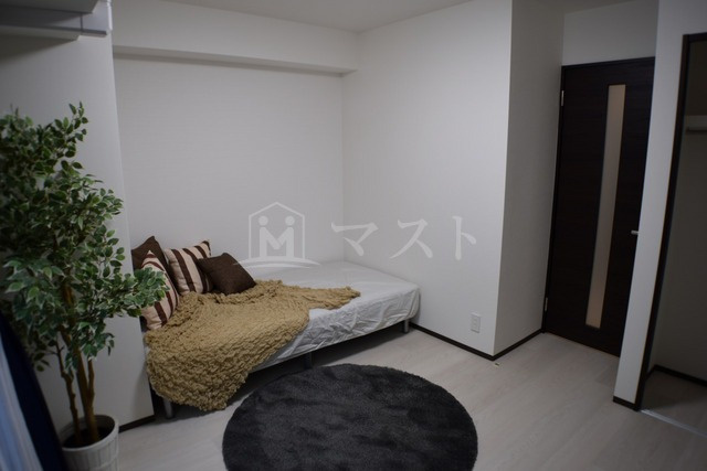 グランパシフィック北新町の居間・リビング|モデルルームの写真です