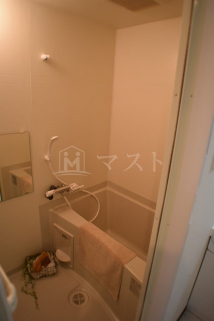 グランパシフィック北新町の浴室