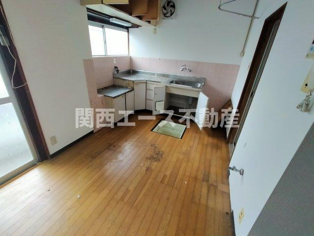 【居間・リビング】 | 上四条町貸家