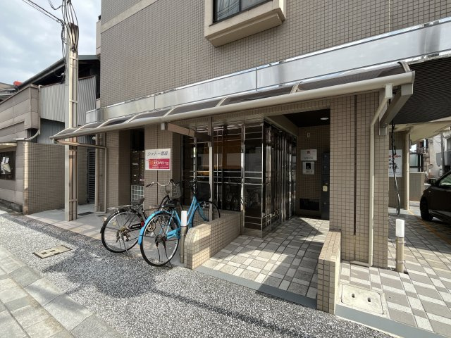 シャトー姫路の駐車場