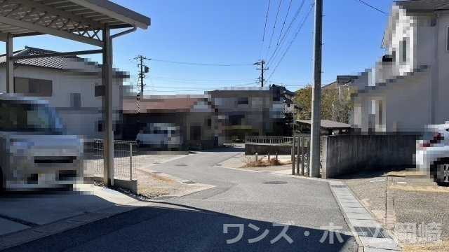 岡崎市岩津町字市場土地の周辺