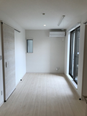 【居間・リビング】 | REGALEST　HAKATA(レガリストハカタ) | 別号室の写真になります。現況優先。