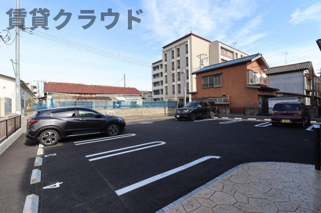 プリマヴェーラ七番館の駐車場|駐車場があります