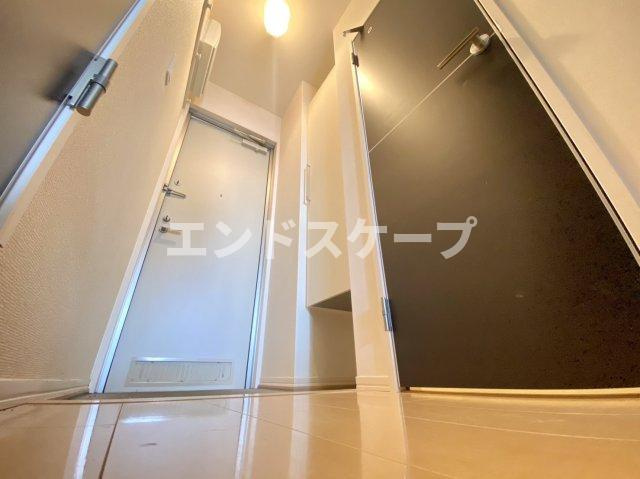 クレールの玄関|高崎、前橋、伊勢崎エリアのお部屋探しはエンドスケープまで！お客様の理想お聞かせ下さい♪