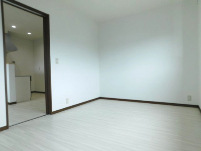 【洋室】 | ローズA・B棟