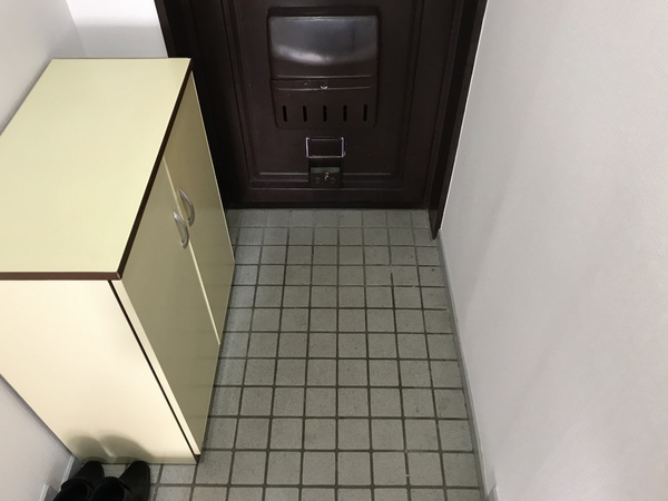 【玄関】八百ふじ南光台ビル