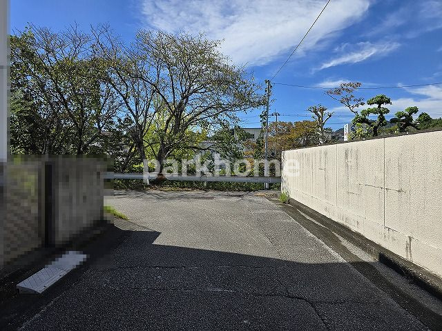 高知市瀬戸東町1丁目　土地の前面道路含む現地写真