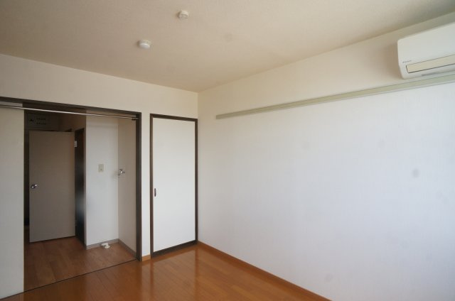 【居間・リビング】 | ルシェール三田3番館Ａ棟 | おしゃれな居間です