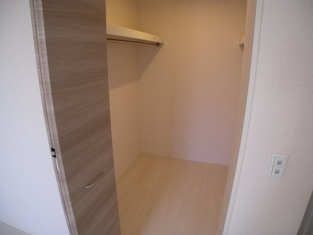 フォンターナ府内の収納