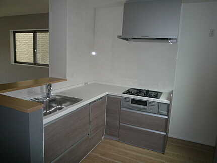 広島市南区東本浦町　新築一戸建て(全3棟)のキッチン