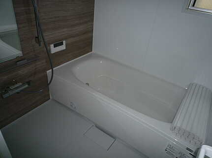 広島市南区東本浦町　新築一戸建て(全3棟)の浴室