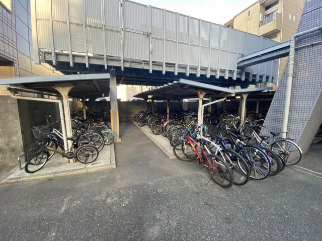 ラ・レジダンス・ド・福岡県庁前の駐輪場