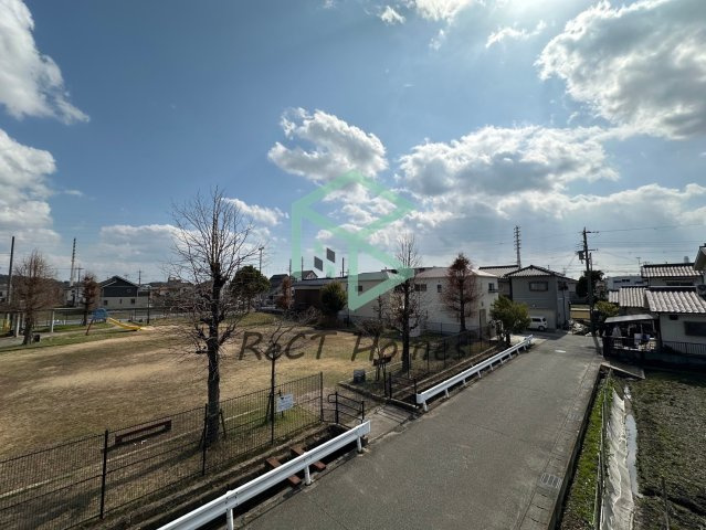姫路市飾磨区中島２丁目のハイツの展望