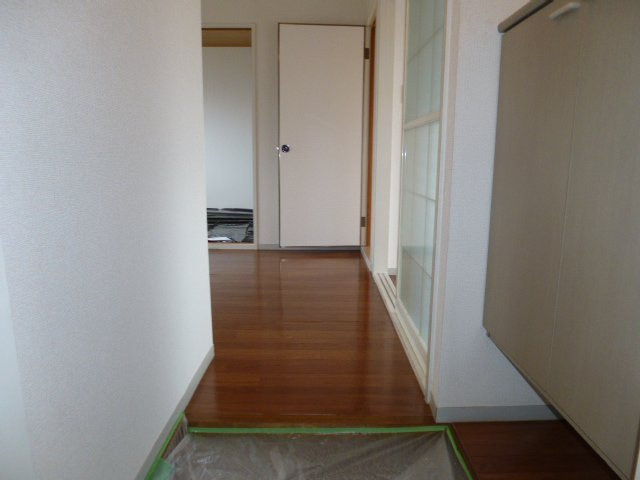 アブニール吉富Cの玄関