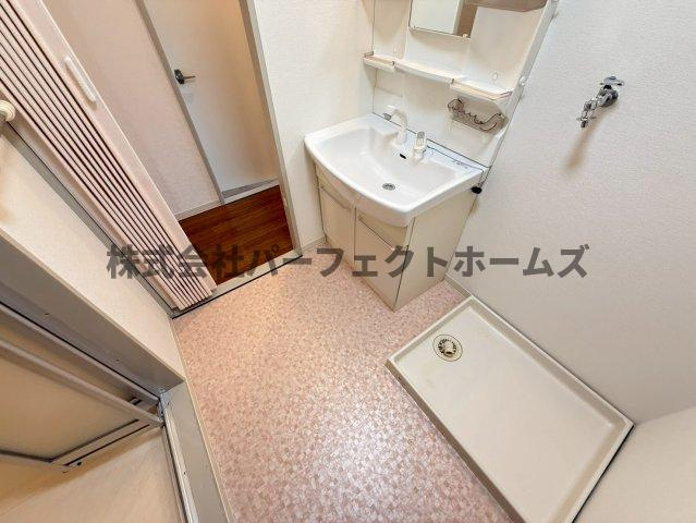 エクレールやぐらの洗面所|スペースが確保できる洗面所です