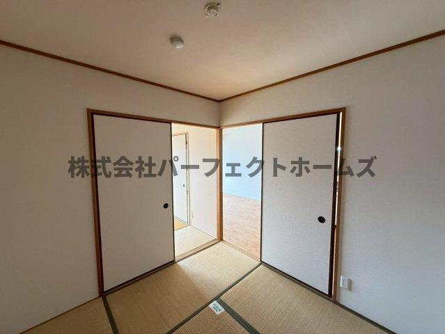 エクレールやぐらの和室|フローリングだけでなく、和室もあります