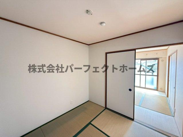 エクレールやぐらの和室|明るい和室です