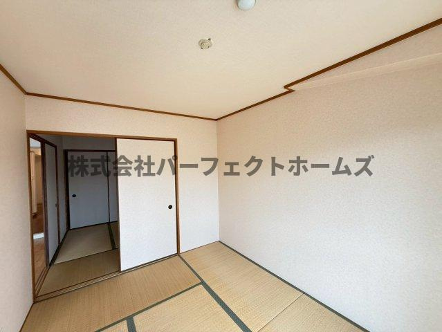 エクレールやぐらの和室|ゆったりとくつろげる和室です