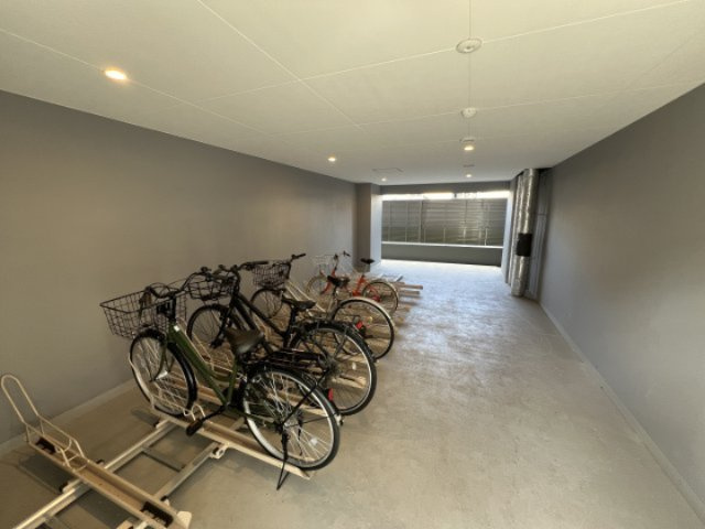 プレミアムレジデンス千葉ステーションサイトのその他共用部分|駐輪場です。