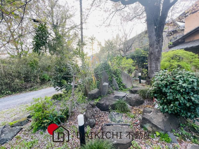 【前面道路含む現地写真】 | 比企郡吉見町長谷　中古戸建