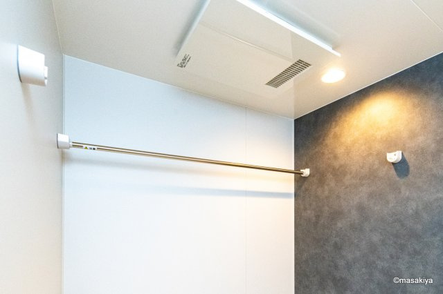 コラージュくりたの浴室