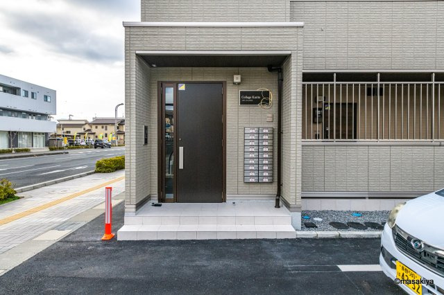 コラージュくりたのエントランス