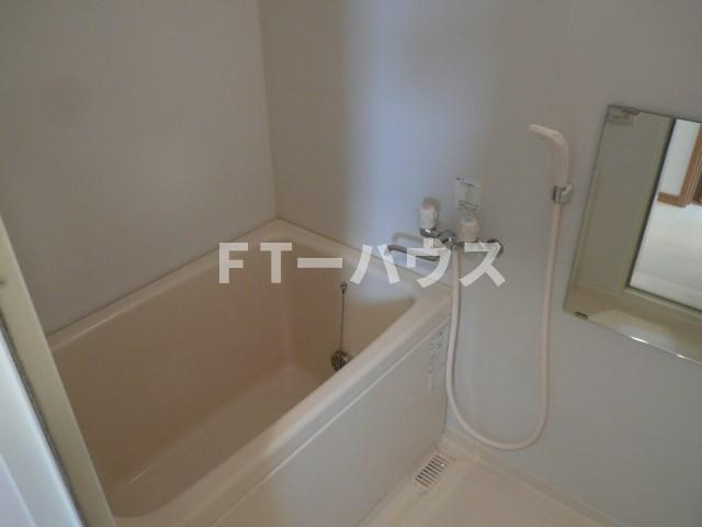 メゾンドベルⅡの浴室