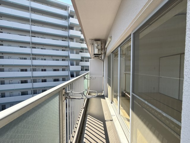 ファーストイン英賀保駅前のバルコニー