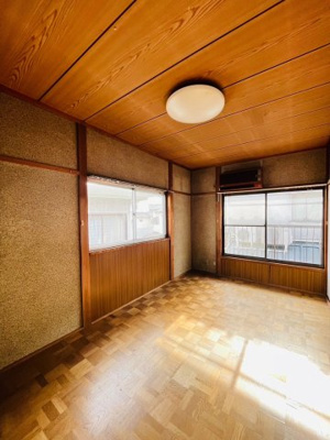 【洋室】 | 鶴見区中茶屋１丁目中古戸建 | 陽当たりよくあたたかな空間です。